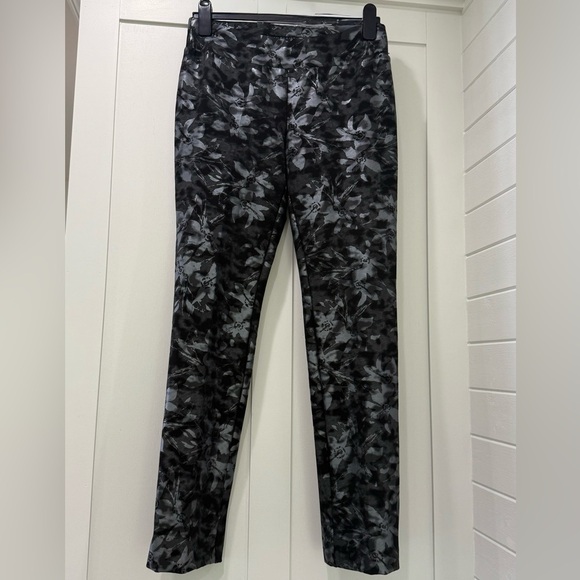 Insight Pants - Insight Black and Gray‎ Floral Leggings
